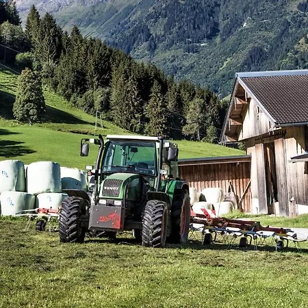 Oberlehenhof 카프룬